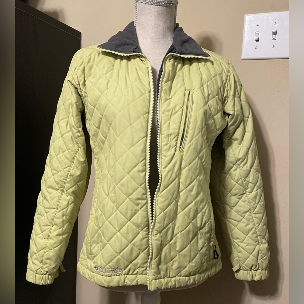 Columbia~Sportswear Core Interchange~ Woman~S~Quilted Insulated Coat~Lime Green.
